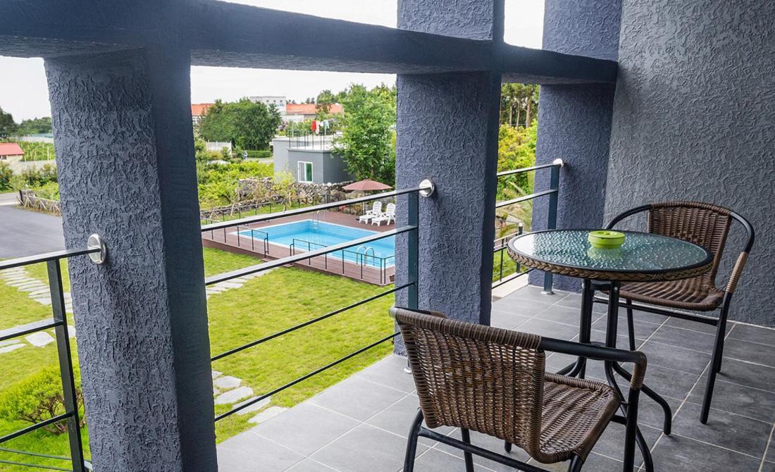 Donnaeko Pension Szogüpho Kültér fotó